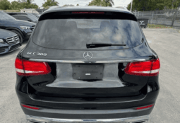 
2018 MERCEDES-BENZ GLC 300 full									