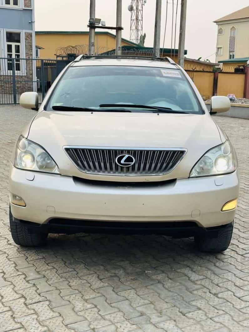 
NIGERIAN USED LEXUS RX 330 full									