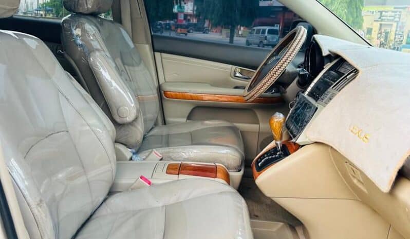 
NIGERIAN USED LEXUS RX 330 full									