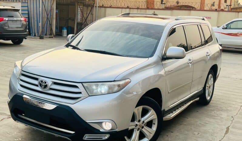 
NIGERIAN USED TOYOTA GRAND HIGHLANDER full									
