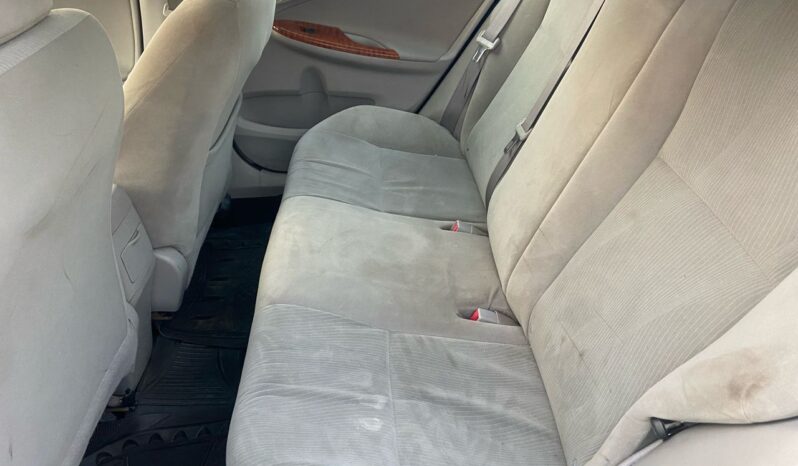 
Toyota Corolla 2011 full									