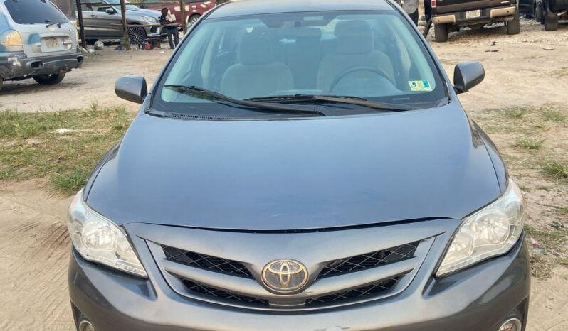 
Toyota Corolla 2011 full									