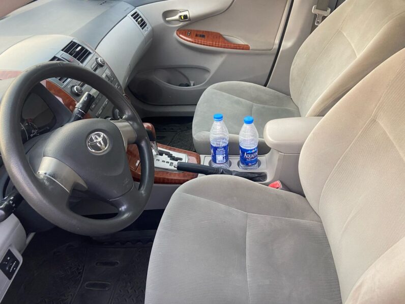 
Toyota Corolla 2011 full									