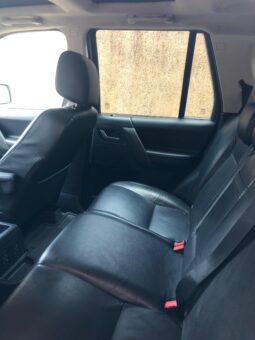 
Registered Land Rover LR2 SE full									