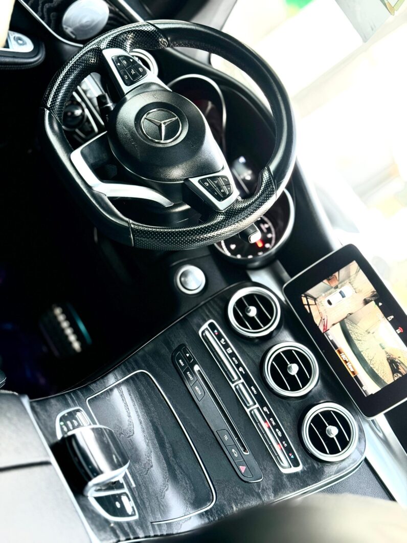 
2018 Mercedes Benz GLC coupe 300 full									