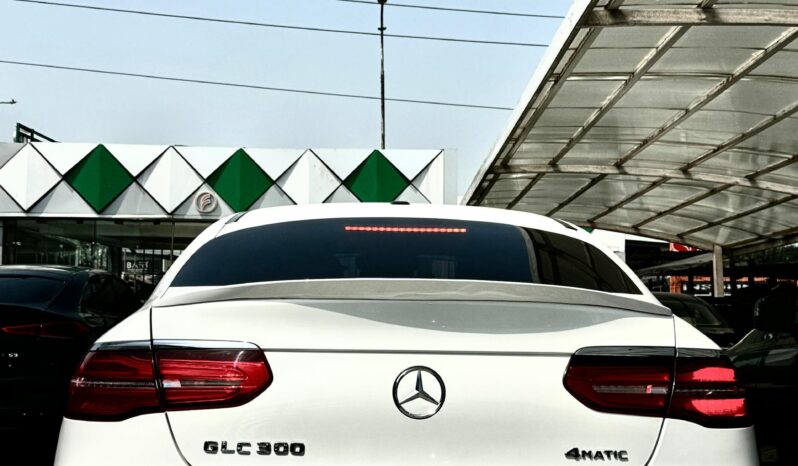 
2018 Mercedes Benz GLC coupe 300 full									