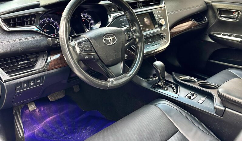 
2014 Toyota Avalon full									