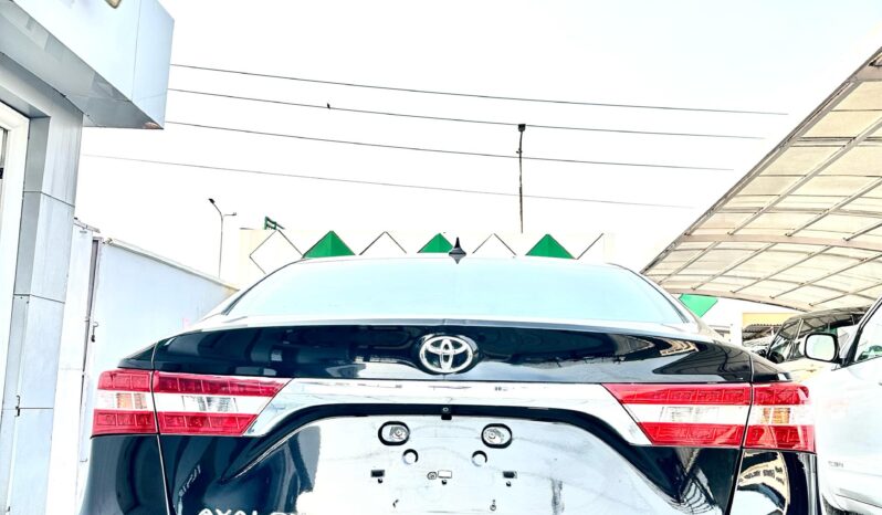 
2014 Toyota Avalon full									