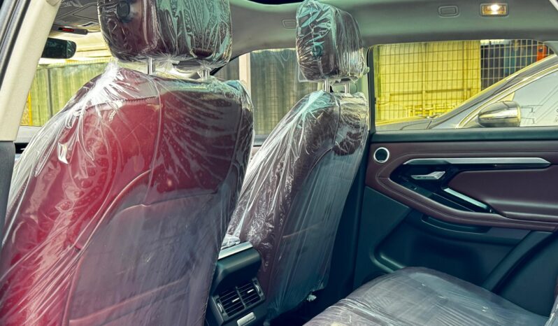 
2020 Land Rover Range Rover Evoque full									