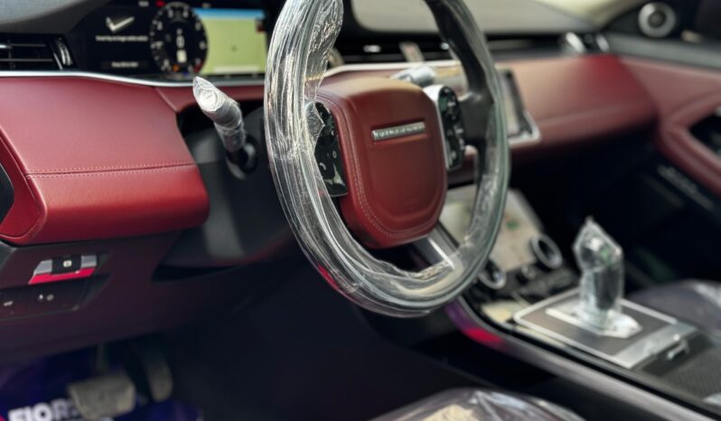 
2020 Land Rover Range Rover Evoque full									