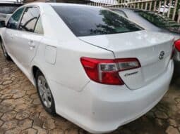 2015 TOYOTA CAMRY TOKUNBO(DUBAI SPEC)