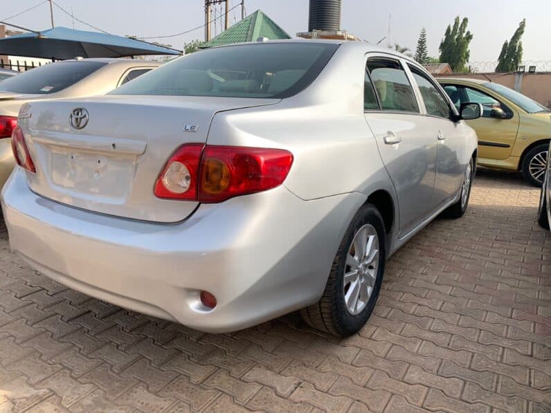 
2009 TOYOTA COROLLA LE full									