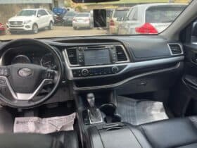 2017 Toyota Highlander