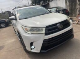 2017 Toyota Highlander