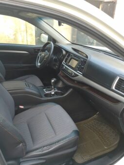 2016 Toyota highlander LE