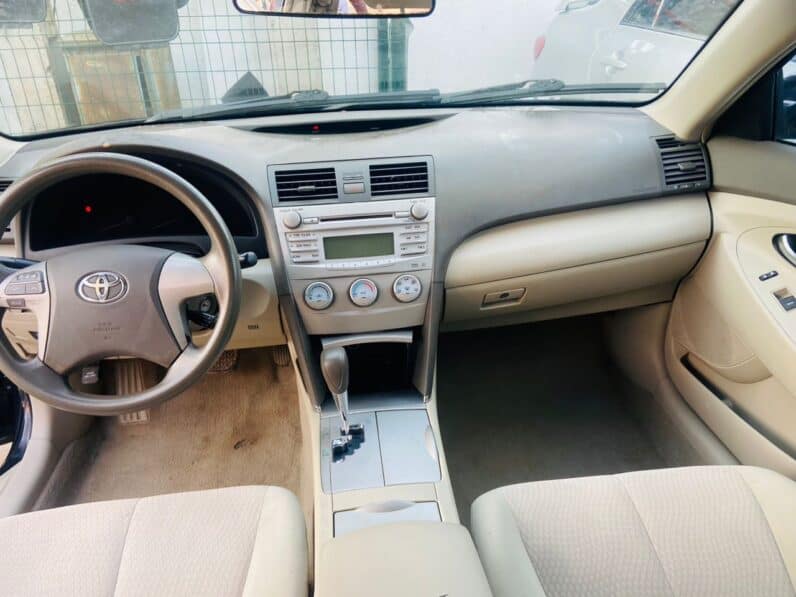 
2010 Toyota camry full									