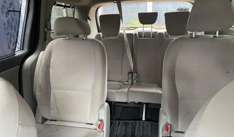 
2017 KIA SEDONA full									
