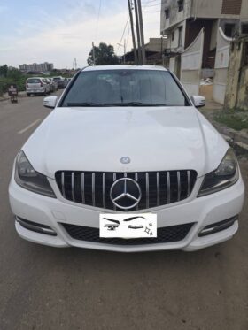 2014 MERCEDES BENZ C250