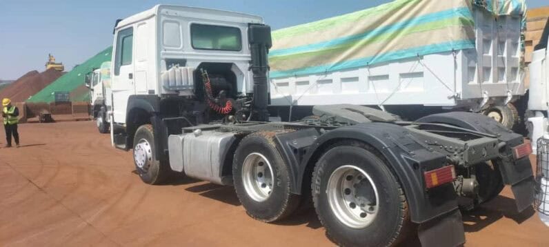 
Howo Head Truck full									