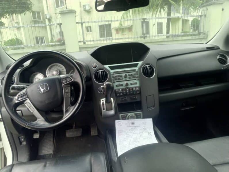 
2011 HONDA PILOT full									