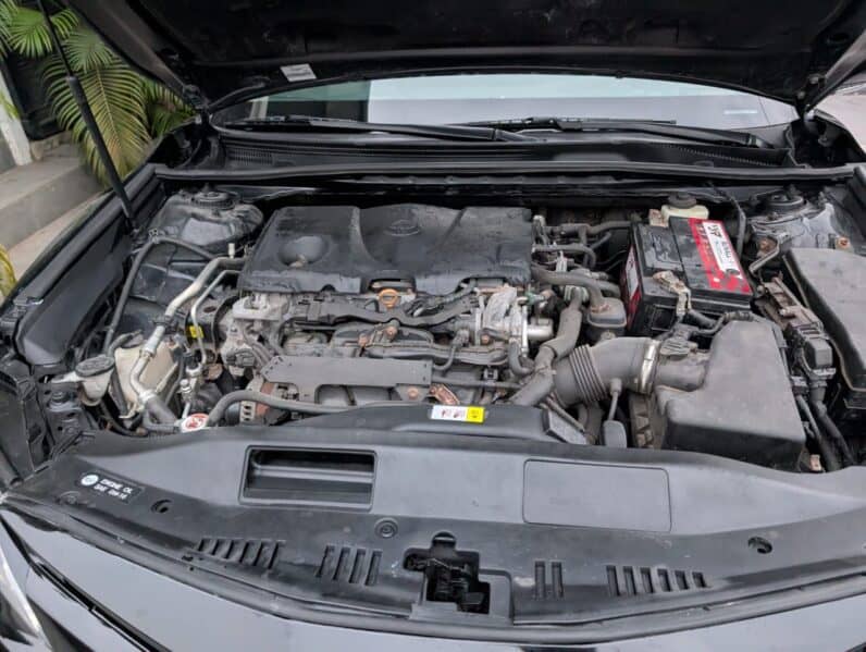 
2018 Toyota Camry full									