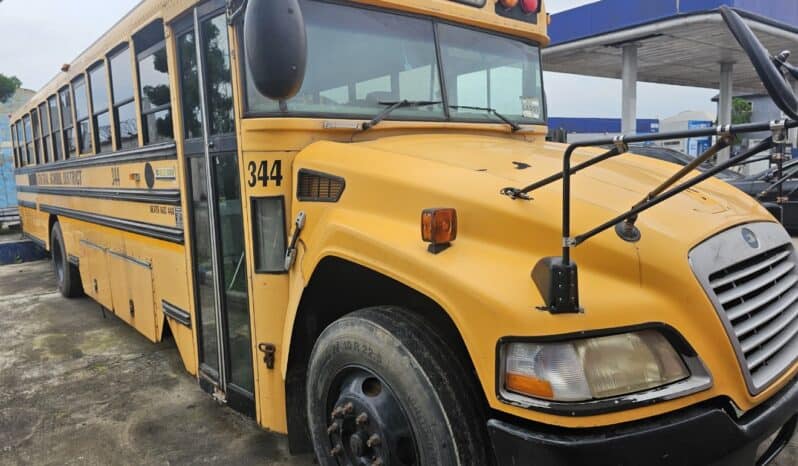 
72 SEATERS LONG BUS full									