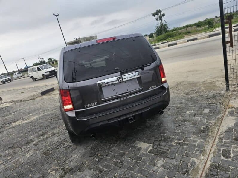 
2014 HONDA PILOT full									