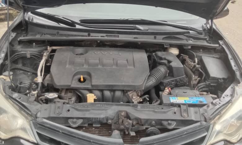 
2015 TOYOTA COROLLA full									