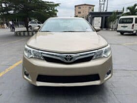 2012 Toyota Camry (Accident Free)