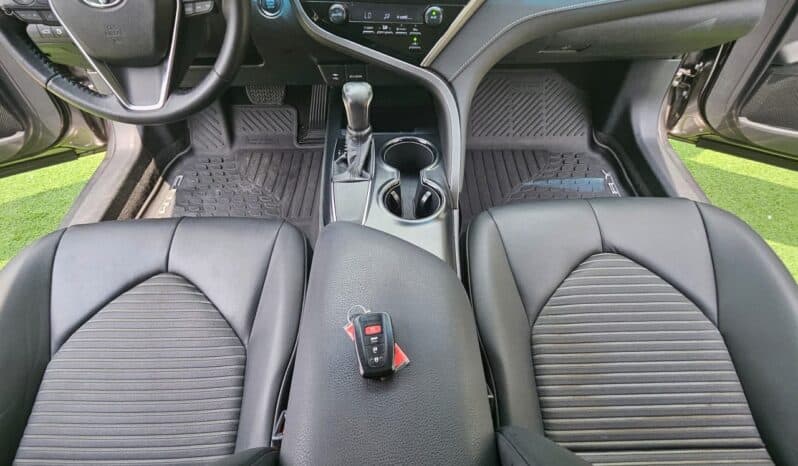 
2018 TOYOTA CAMRY full									