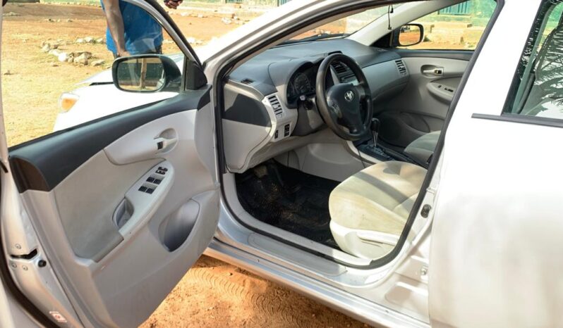 
2013 TOYOTA COROLLA full									