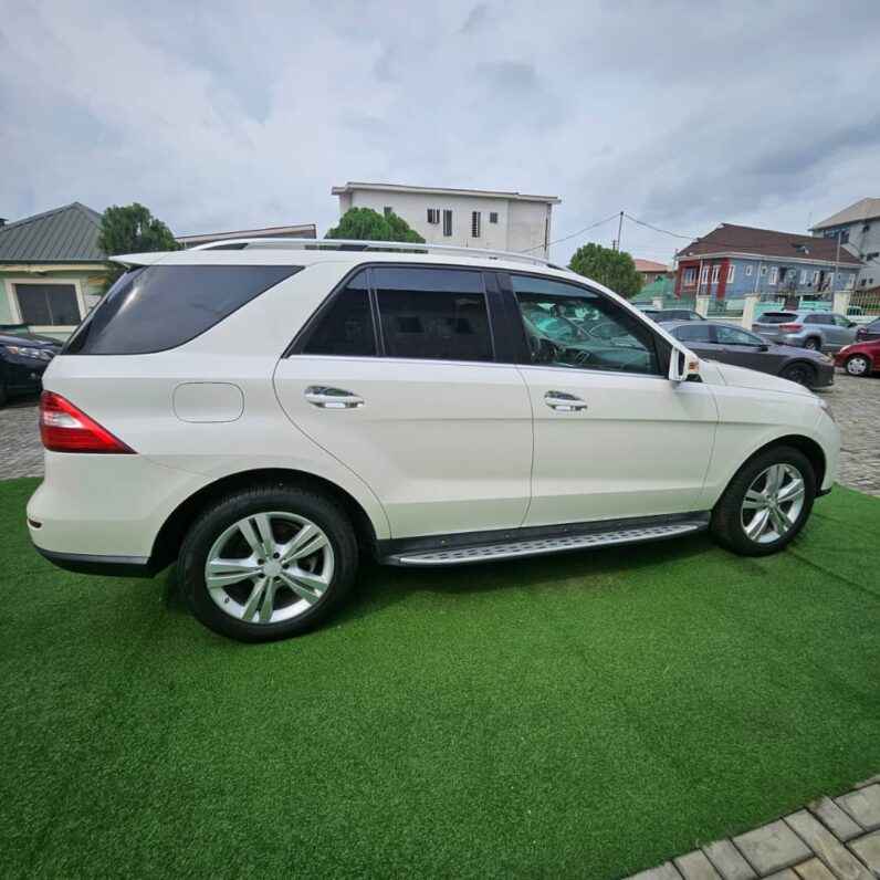 
2013 MERCEDES BENZ ML350 full									