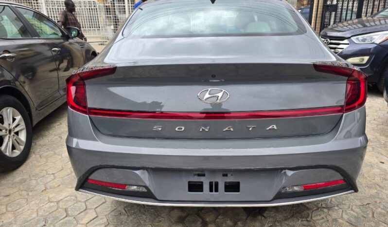 
2021 HYUNDAI SONATA full									