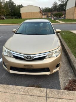 2012 Toyota Camry (Accident Free)