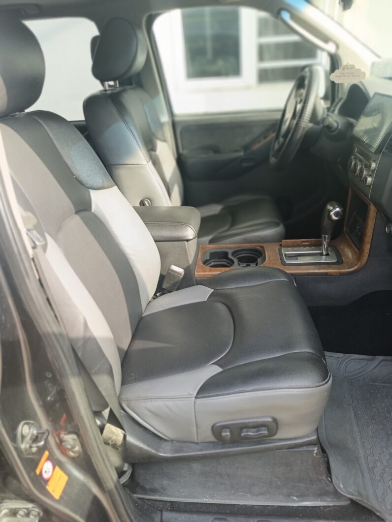 
2005 NISSAN PATHFINDER full									