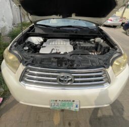 2010 TOYOTA HIGHLANDER LIMITED FULL OPTION