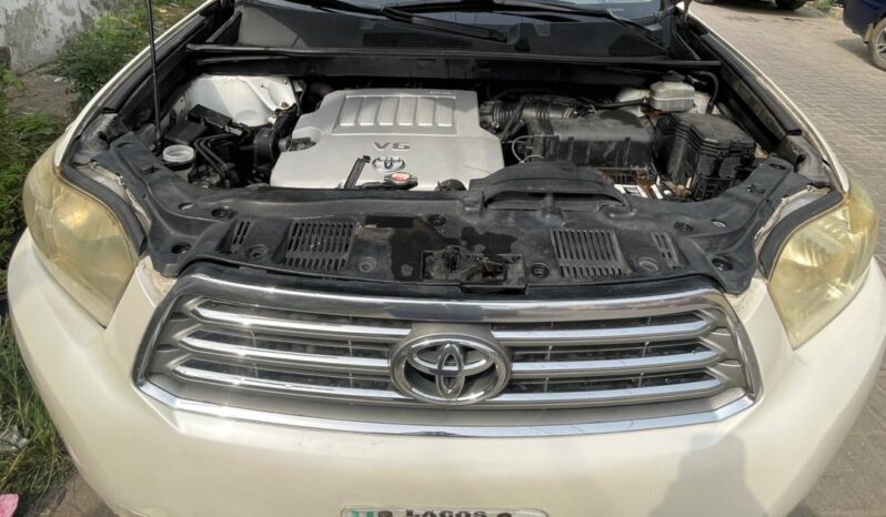 
2010 TOYOTA HIGHLANDER LIMITED FULL OPTION full									