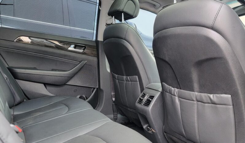 
2015 Hyundai Sonata  Limited Edition full									