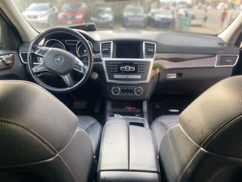 
2015 MERCEDES BENZ GL 450 full									