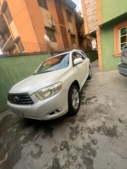2010 TOYOTA HIGHLANDER LIMITED FULL OPTION