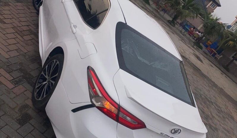 
2018 Toyota Camry Sport full									