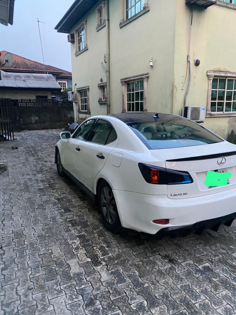 
2009 LEXUS IS 250 full									