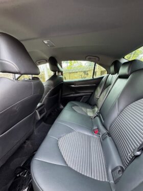 2019 Toyota Camry SE 💨