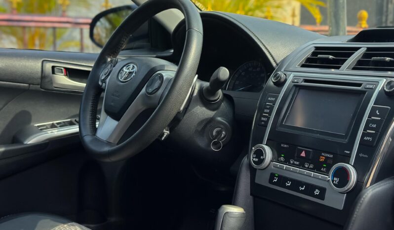 
2013 Toyota Camry Sport full									