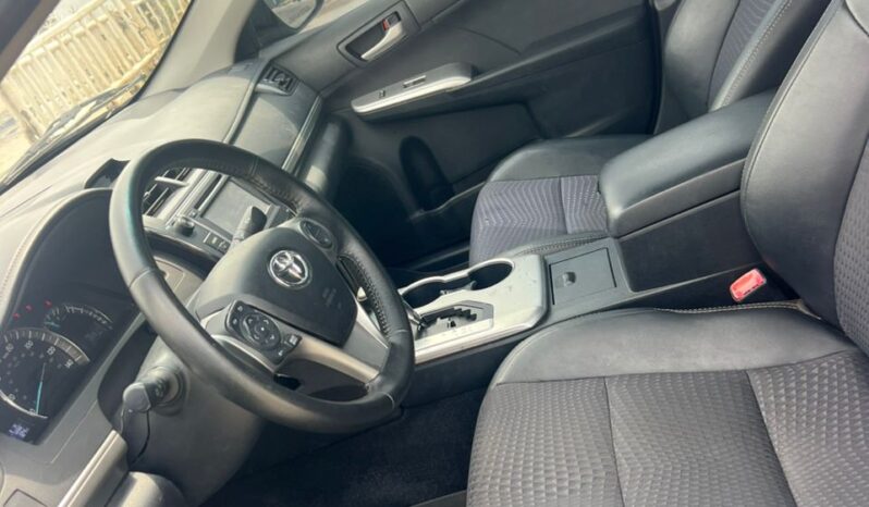 
2012 Toyota Camry Sport full									