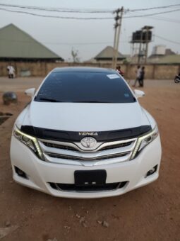 
2014 TOYOTA VENZA full									