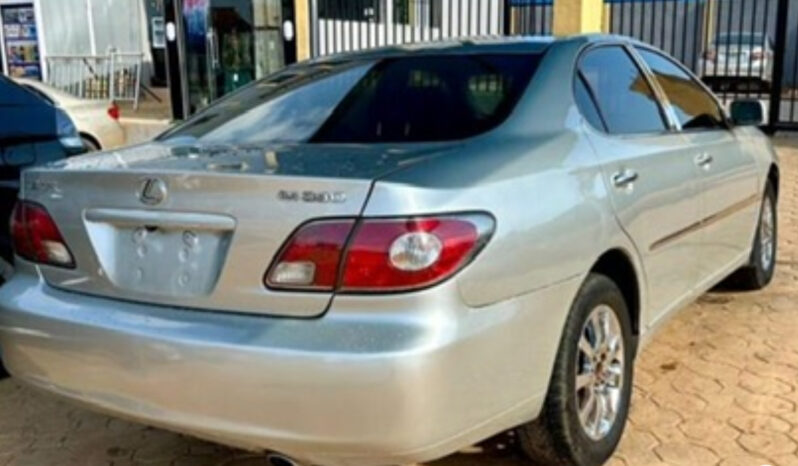 
2004  Lexus ES 300 full									