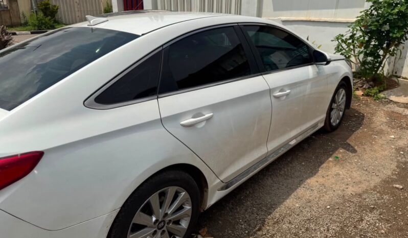 
								2015 Hyundai Sonata full									