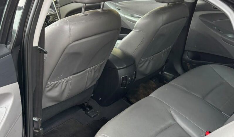 
2014 Hyundai Sonata Hybrid Limited Edition full									