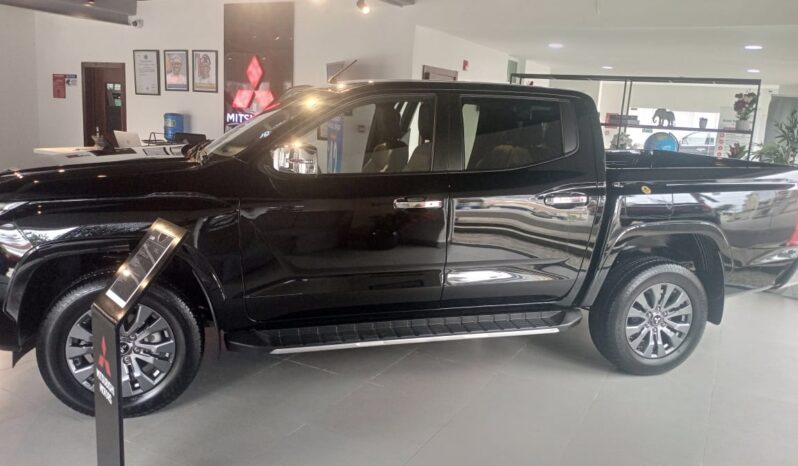 
								2025 Mitsubishi L200 Triton Double-Cabin Pick-up full									